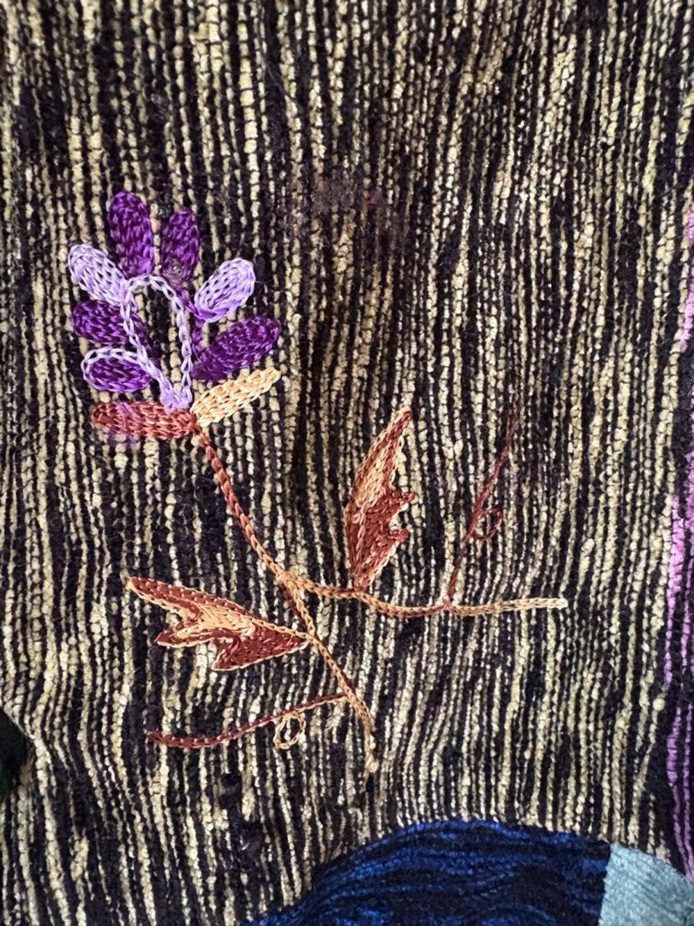 Alex Kim | Patchwork pattern embroidery floral jacket. Lined. Size Large. - Picture 3 of 9